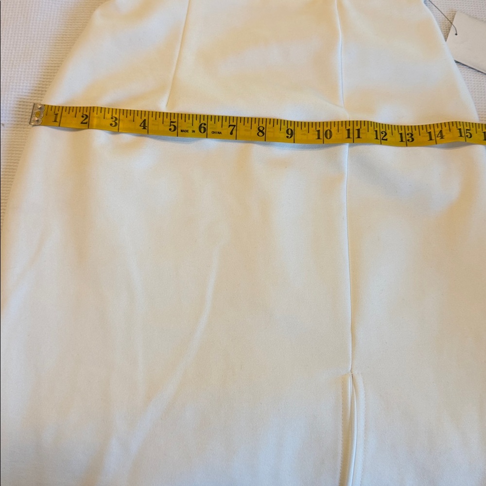 Lulu's Classic Glam White Off Shoulder Bodycon Dress Size XS NWT - Picture 9 of 15